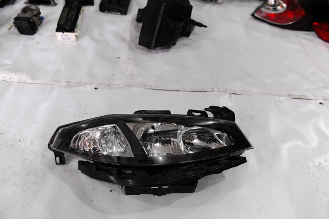 CAPTUR ÇIKMA YEDEK PARÇA LAGUNA 2 FAR